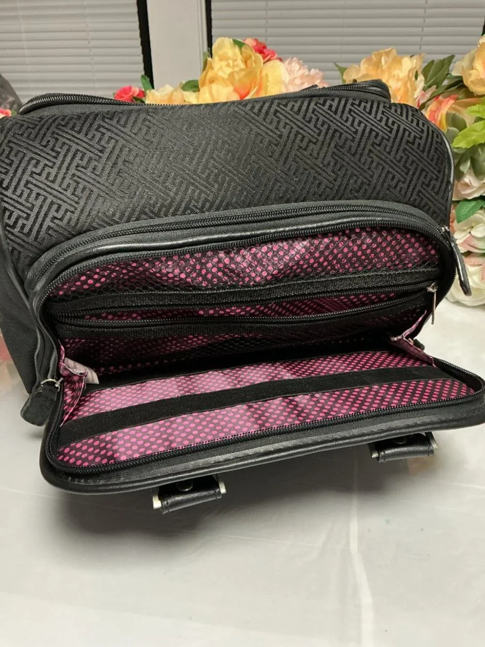 Caboodles Envy Large Black Travel Makeup Cosmetic Organizer Case Mirror